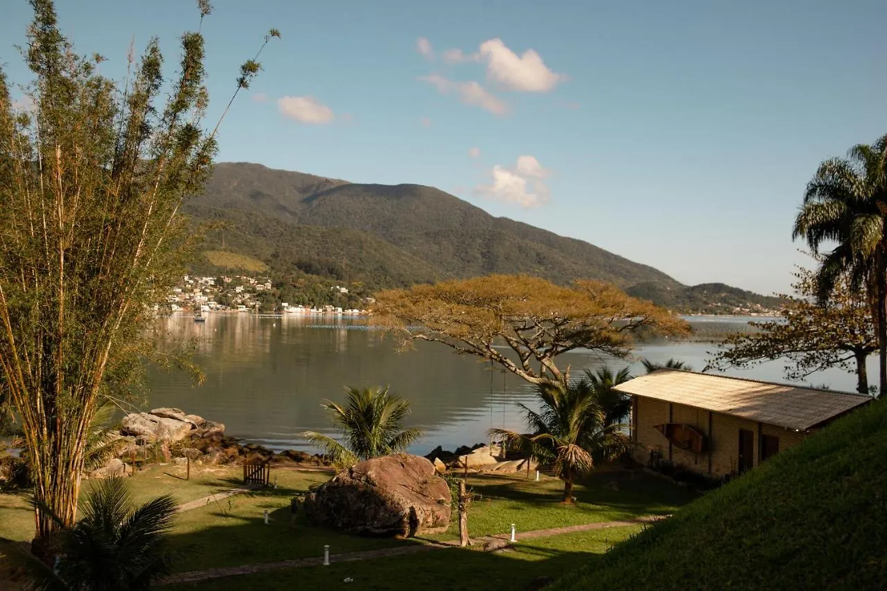 Paraiso Da Enseada De Brito Palhoça 0*,  Brasil