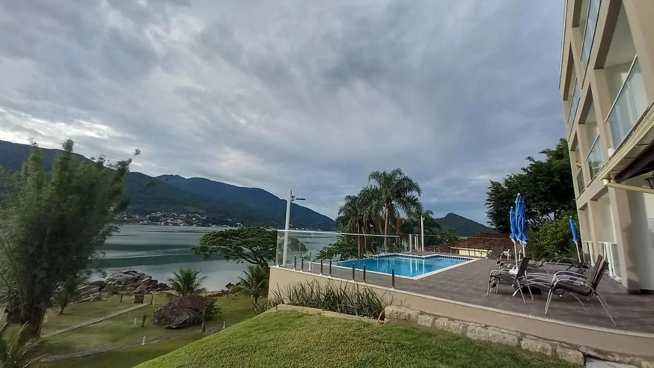 Paraiso Da Enseada De Brito Palhoça 0*,  Brasil